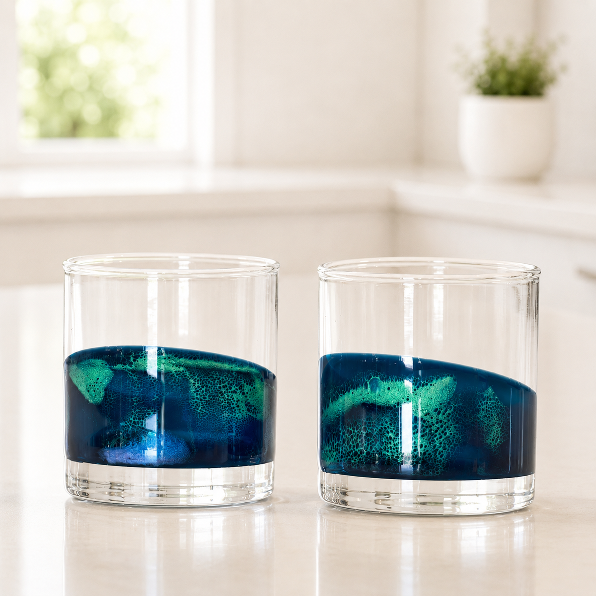 Resin Coated Whisky Glasses, Set of 2, Northern Lights
